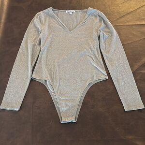 NWOT Steve Madden Long Sleeve V neck Bodysuitt
